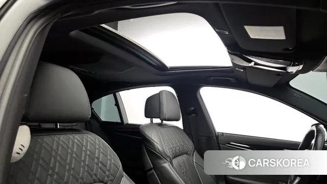 BMW 5 Series (G30) id 3659700 из Кореи 11