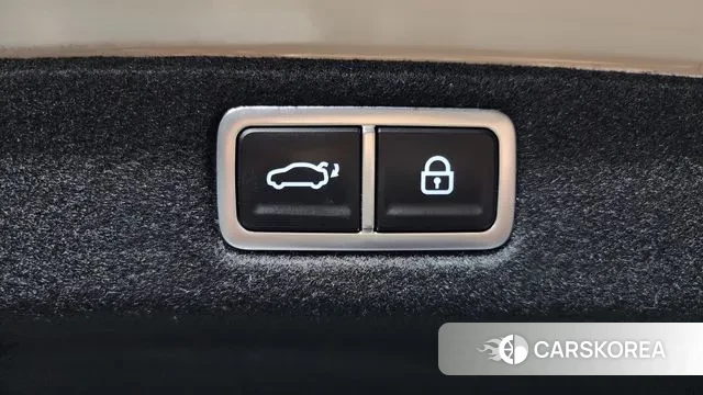 Hyundai Grandeur Hybrid (GN7) id 3212473 из Кореи 11