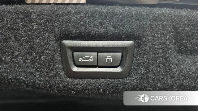 BMW 5 Series (G60) id 4413720 из Кореи 11