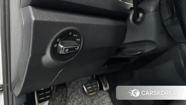 Volkswagen T-Roc id 3691452 из Кореи 11