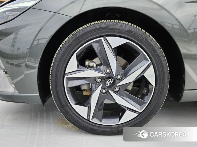 Hyundai Avante Hybrid (CN7) id 3965366 из Кореи 11