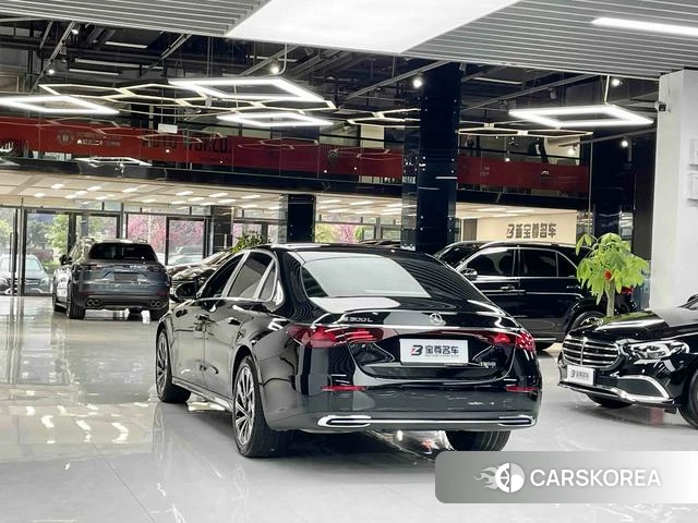 Mercedes-Benz E-class id 3957804 из Китая 11