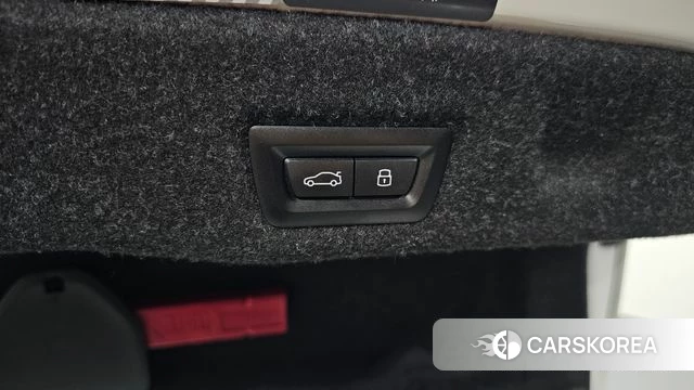 BMW 5 Series (G60) id 4442850 из Кореи 11