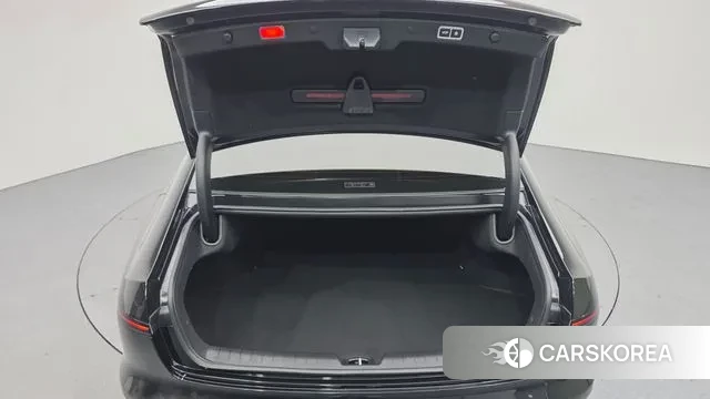 Hyundai Grandeur (GN7) id 3658879 из Кореи 11