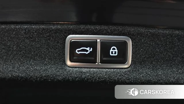 Hyundai Grandeur (GN7) id 2889424 из Кореи 11