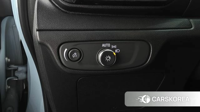 Chevrolet (GM Daewoo) New Bolt EV id 4618550 из Кореи 11