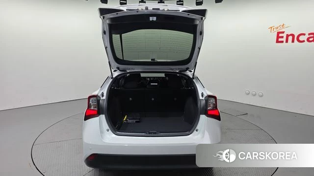 Toyota Prius 4th Generation id 4323063 из Кореи 11