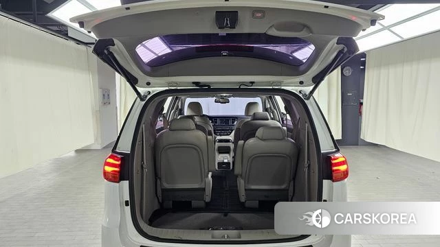 Kia The New Carnival id 4633236 из Кореи 11