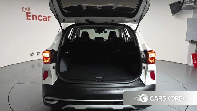 Kia Seltos id 4338951 из Кореи 11