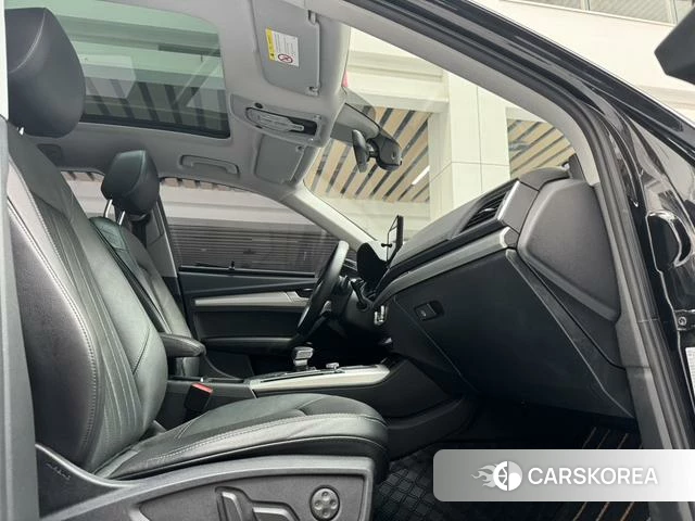 Audi Q5L id 4276207 из Китая 11