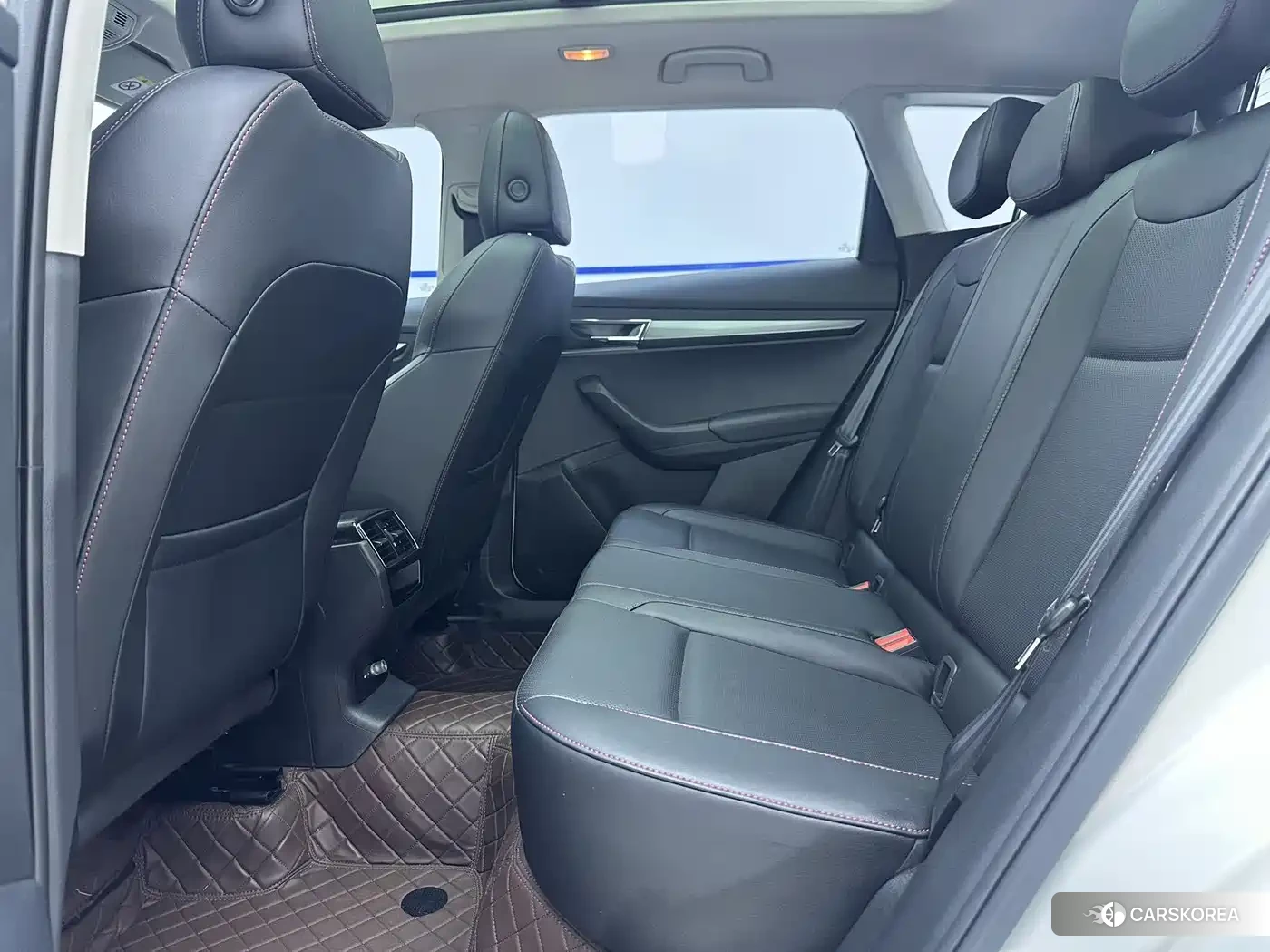 Skoda Krok id 4578176 из Китая 11