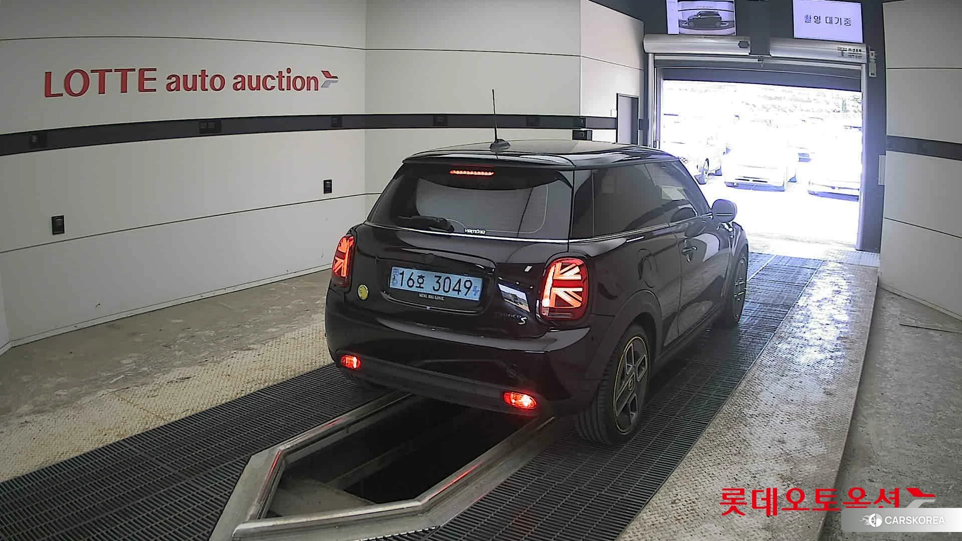 BMW MINI Cooper SE id 4289294 из Кореи 11
