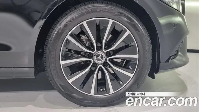 Mercedes-Benz C-Class W205 id 2710141 из Кореи 11