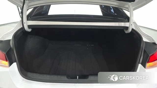 Hyundai Avante Hybrid (CN7) id 4489084 из Кореи 11