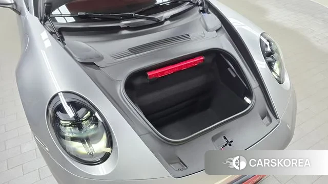 Porsche 911(992) id 3393584 из Кореи 11