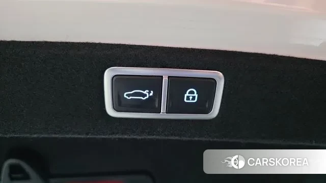 Hyundai Grandeur Hybrid (GN7) id 3591234 из Кореи 11