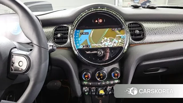 Mini Cooper Electric id 3032373 из Кореи 11