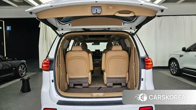 Kia The New Carnival id 3171330 из Кореи 11