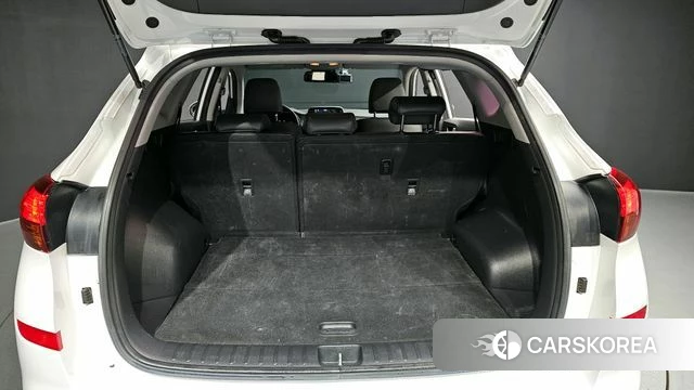 Hyundai All New Tucson id 3955690 из Кореи 11