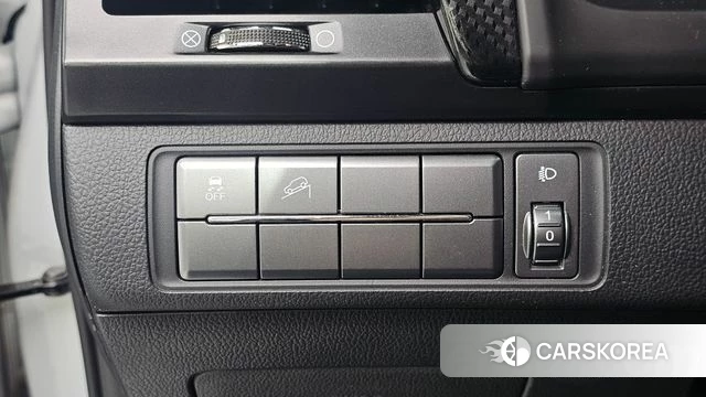 Ssangyong Rexton Sports id 4780086 из Кореи 11