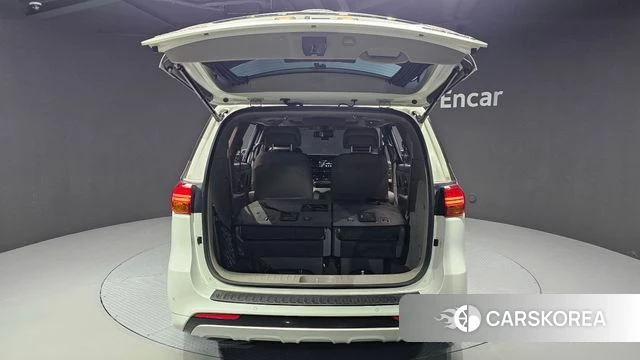 Kia All New Carnival id 4286104 из Кореи 11