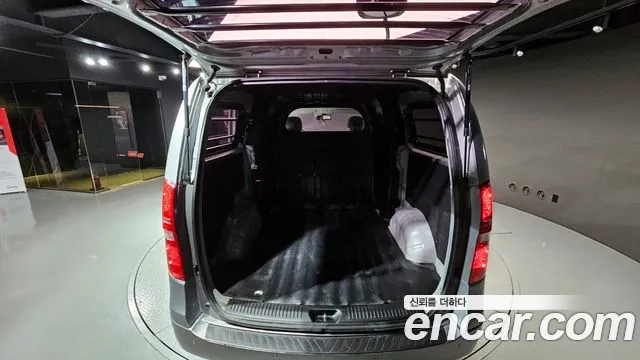 Hyundai The New Grand Starex id 2876840 из Кореи 11