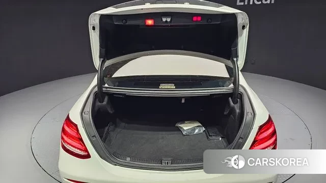 Mercedes-Benz E-Class W213 id 3541182 из Кореи 11