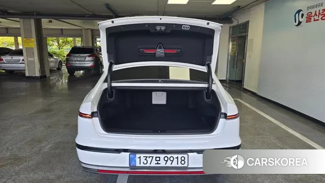 Hyundai Grandeur (GN7) id 3047941 из Кореи 11