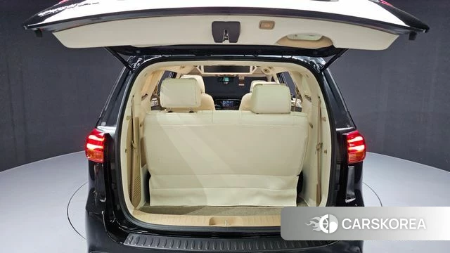 Kia The New Carnival id 4536239 из Кореи 11
