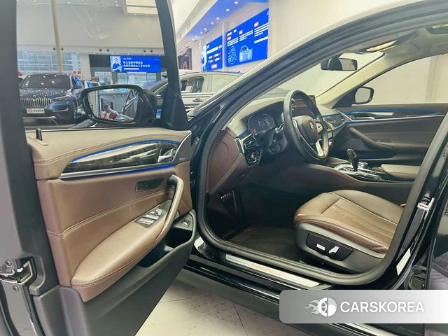 BMW 5 series id 4257686 из Китая 11