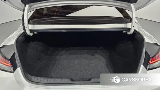 Hyundai Avante (CN7) id 3362377 из Кореи 11