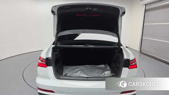 Audi A6 (C8) id 3432220 из Кореи 11