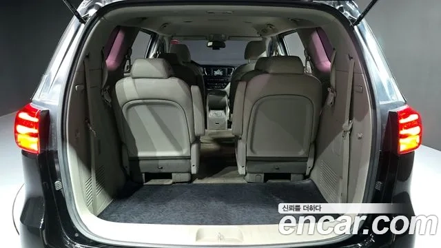 Kia The New Carnival id 2891715 из Кореи 11