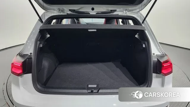 Volkswagen Golf 8th Generation id 2893959 из Кореи 11