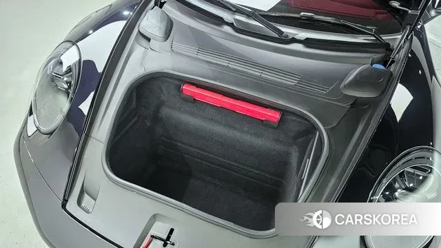 Porsche 911(992) id 3011397 из Кореи 11