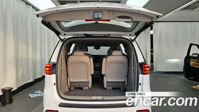 Kia The New Carnival id 2719254 из Кореи 11