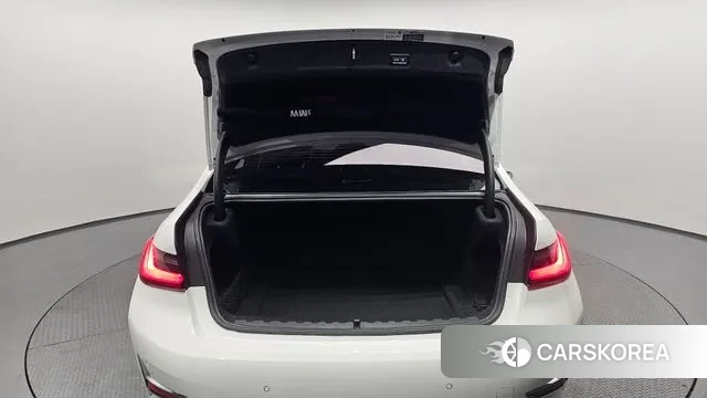 BMW 3 Series (G20) id 3468765 из Кореи 11