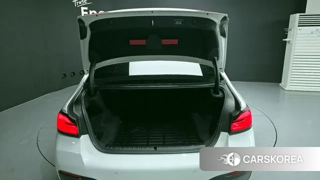 BMW 5 Series (G30) id 3420730 из Кореи 11