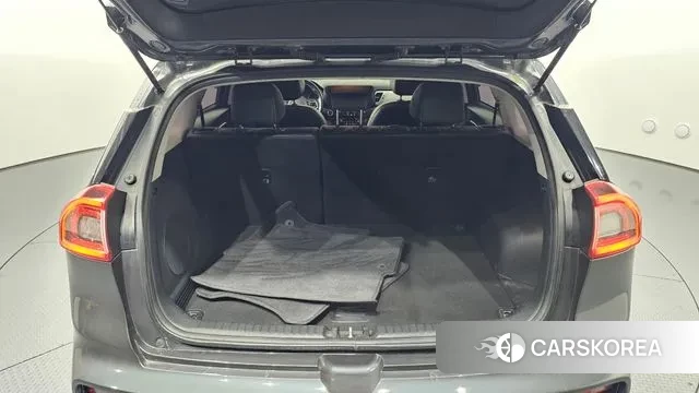 Kia Niro EV id 3622136 из Кореи 11