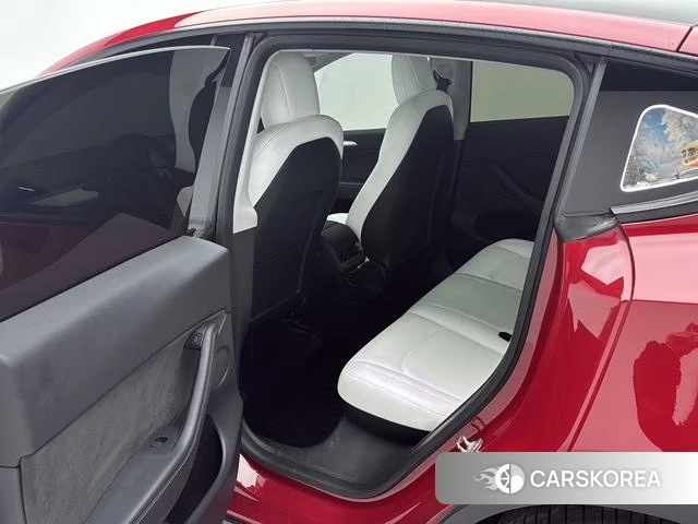 Tesla Model Y id 4210831 из Китая 11