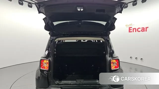 Jeep Renegade id 3429025 из Кореи 11