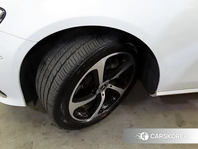 Mercedes-Benz E-Class W213 id 3448794 из Кореи 11