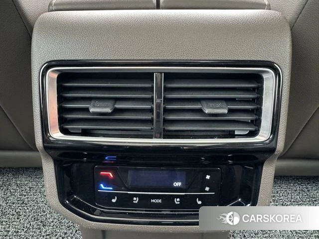 Volkswagen Weiran id 4276303 из Китая 11