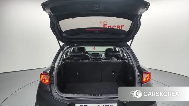 Kia Stonic id 3593530 из Кореи 11