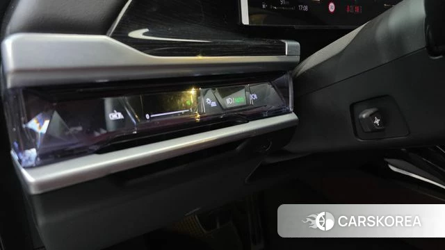 BMW 7 Series (G70) id 4691161 из Кореи 11