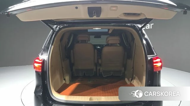 Kia The New Carnival id 3893742 из Кореи 11