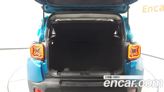 Jeep Renegade id 2825945 из Кореи 11