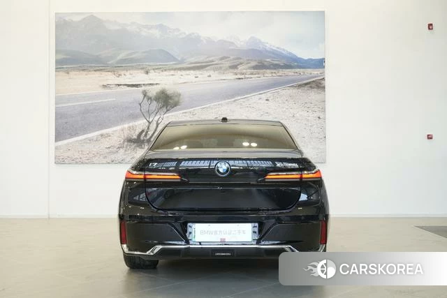 BMW i7 id 4273150 из Китая 11