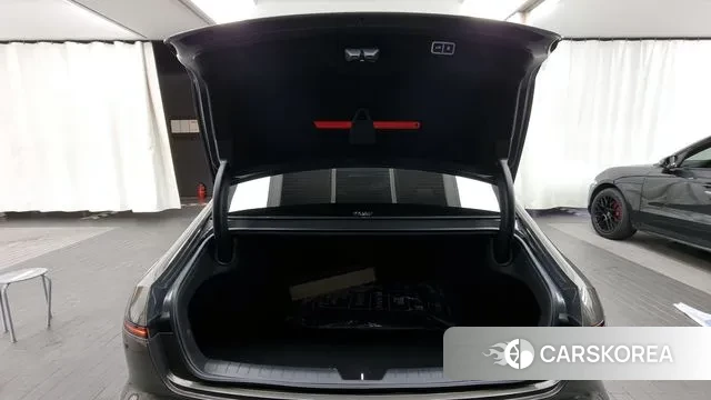 Hyundai Grandeur (GN7) id 2998263 из Кореи 11