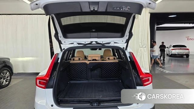 Volvo XC40 id 4519838 из Кореи 11